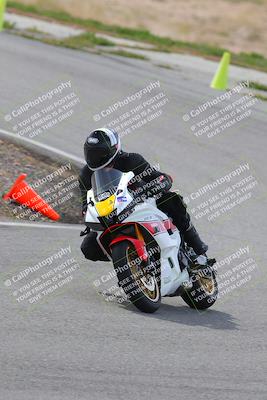 media/Mar-05-2023-TrackXperience (Sun) [[a95d40e56a]]/Group 2/session 2 turn 4/
